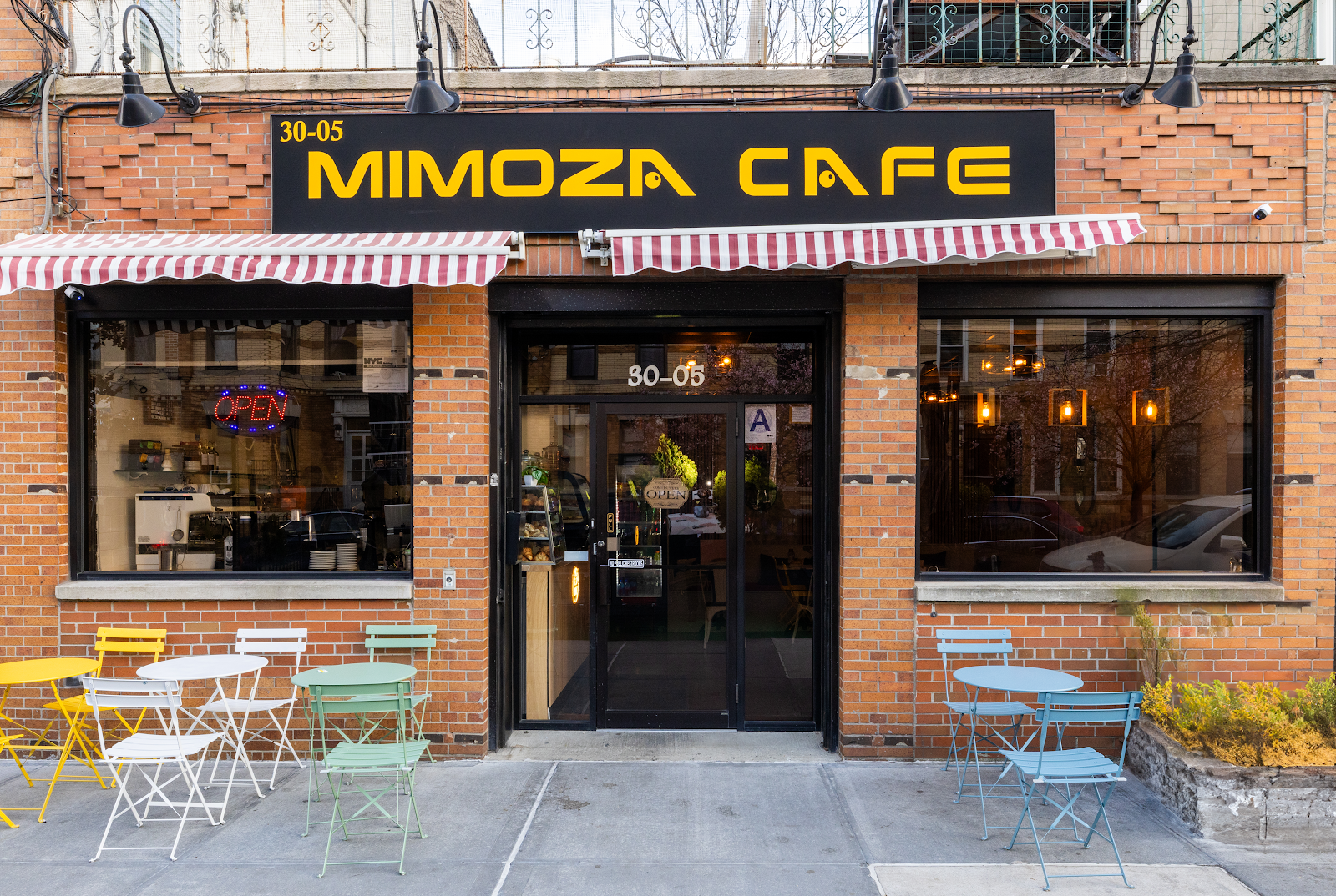 Mimoza Cafe