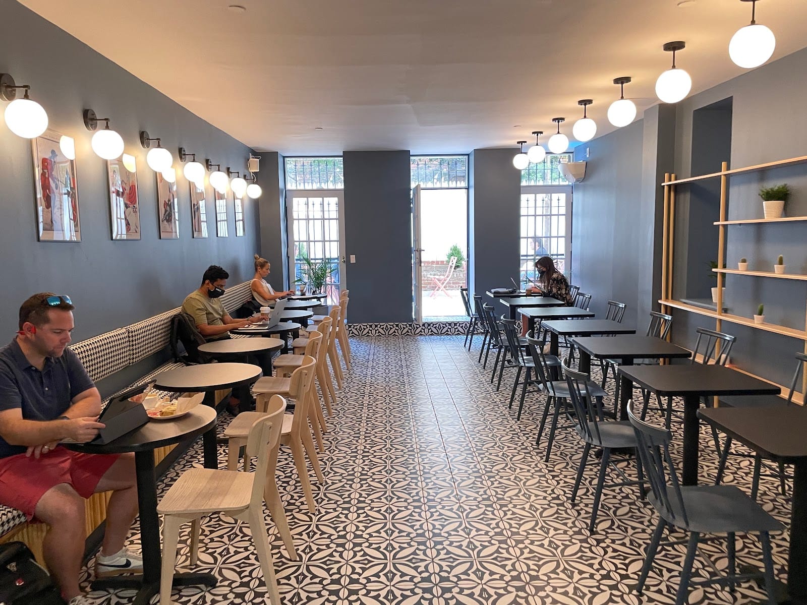Madame Bonté Café & Wine Bar