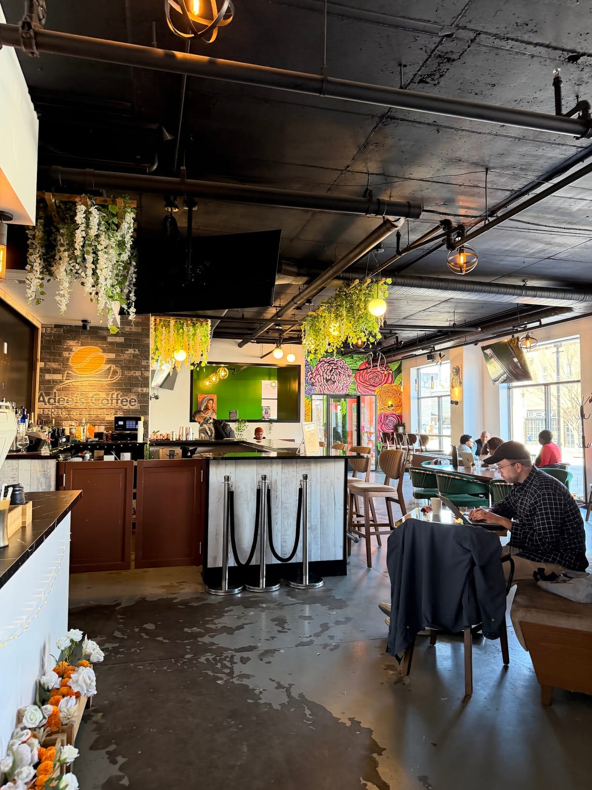 Adee's Coffee & Bar