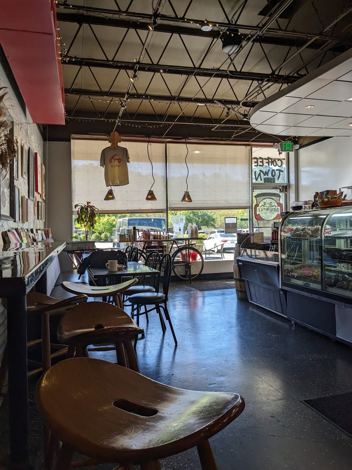 Red Bike Coffee Shop