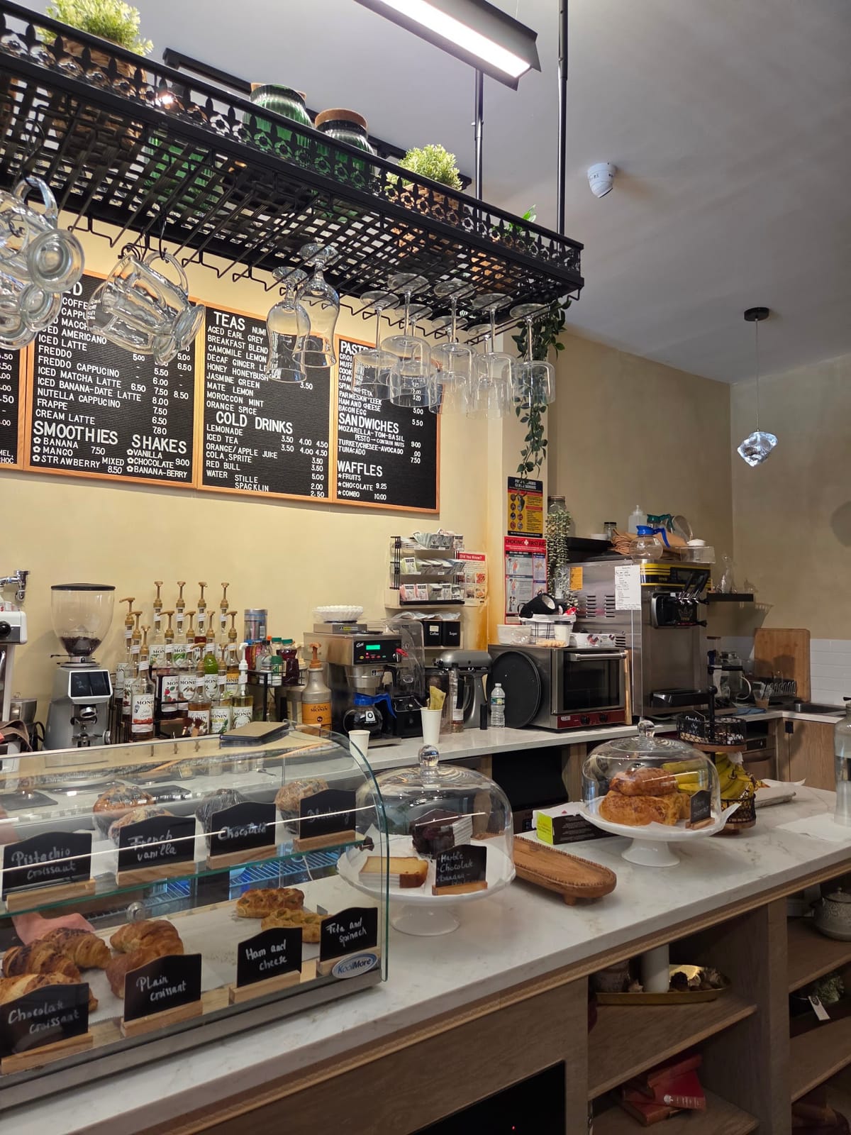 Cozy Nest Cafe