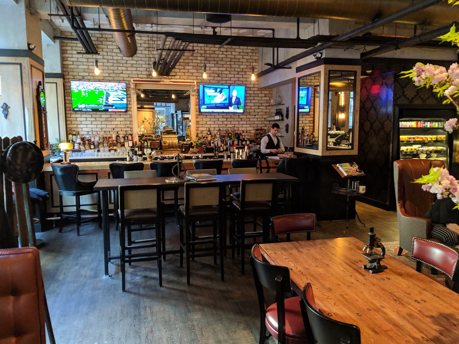 Tradesman Coffee Shop and Lounge