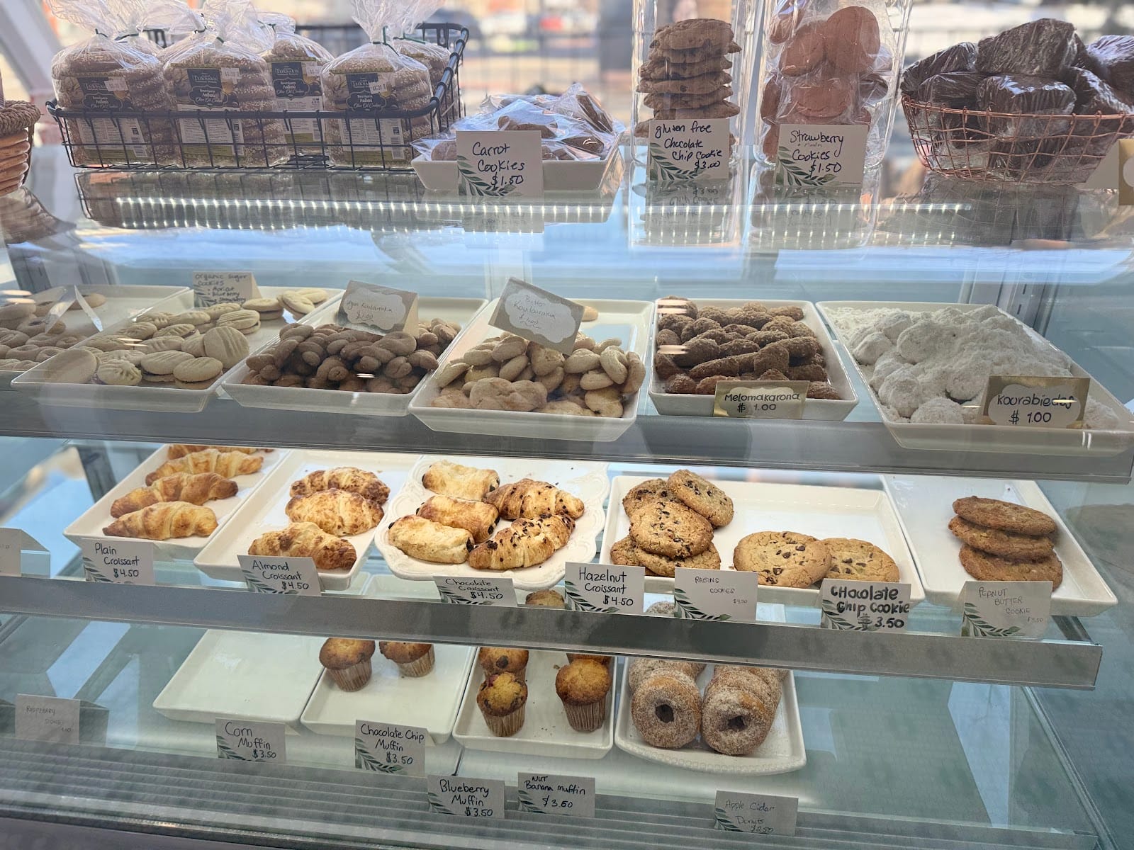 Aurora Market & Bakery Co.