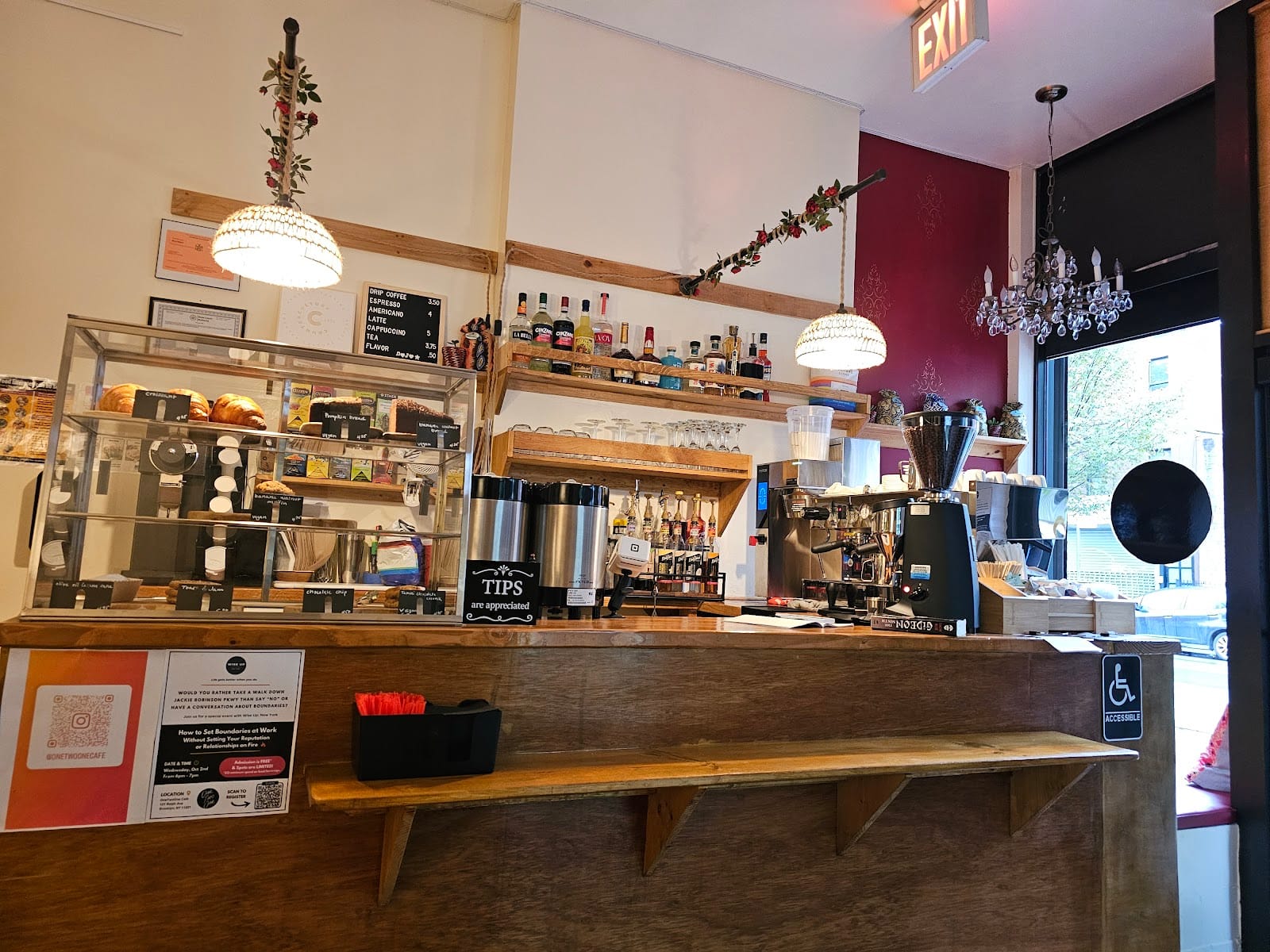 OneTwoOne Café