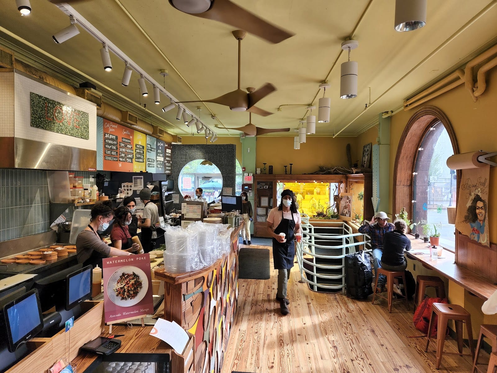 Life Alive Organic Cafe Central Square