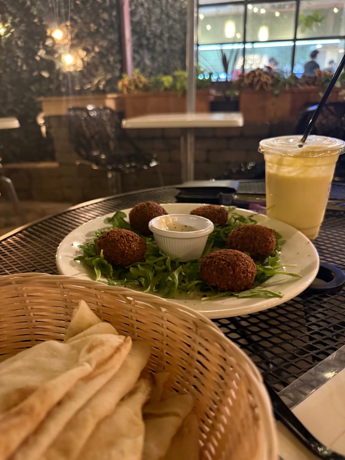 Jafra Cafe & Lounge
