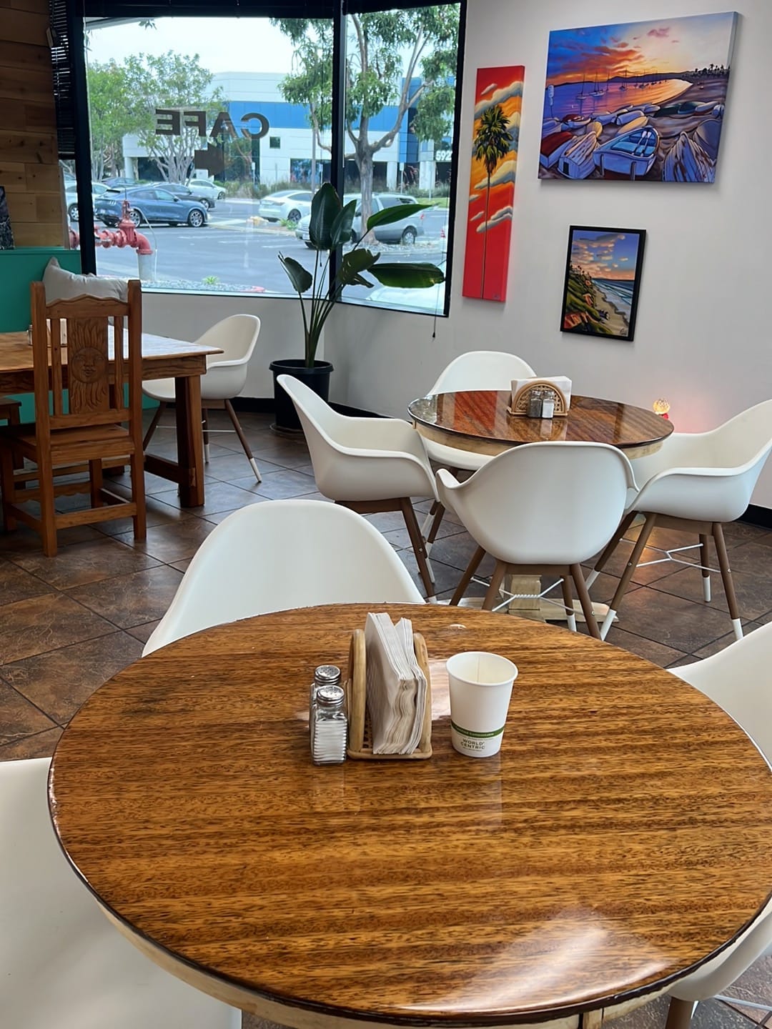 Michele’s Cafe & Galleria