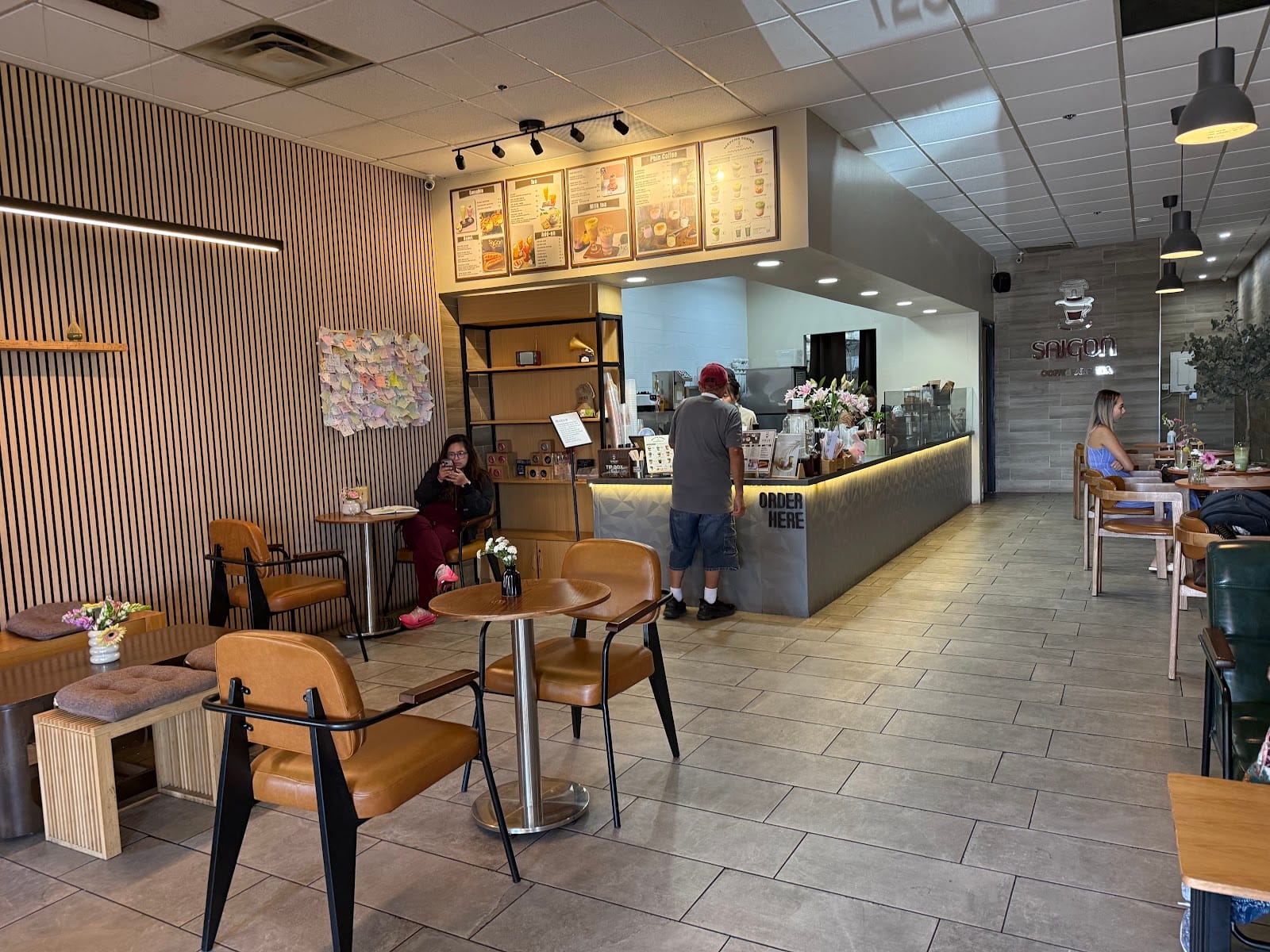 SaiGon Coffee & Tea