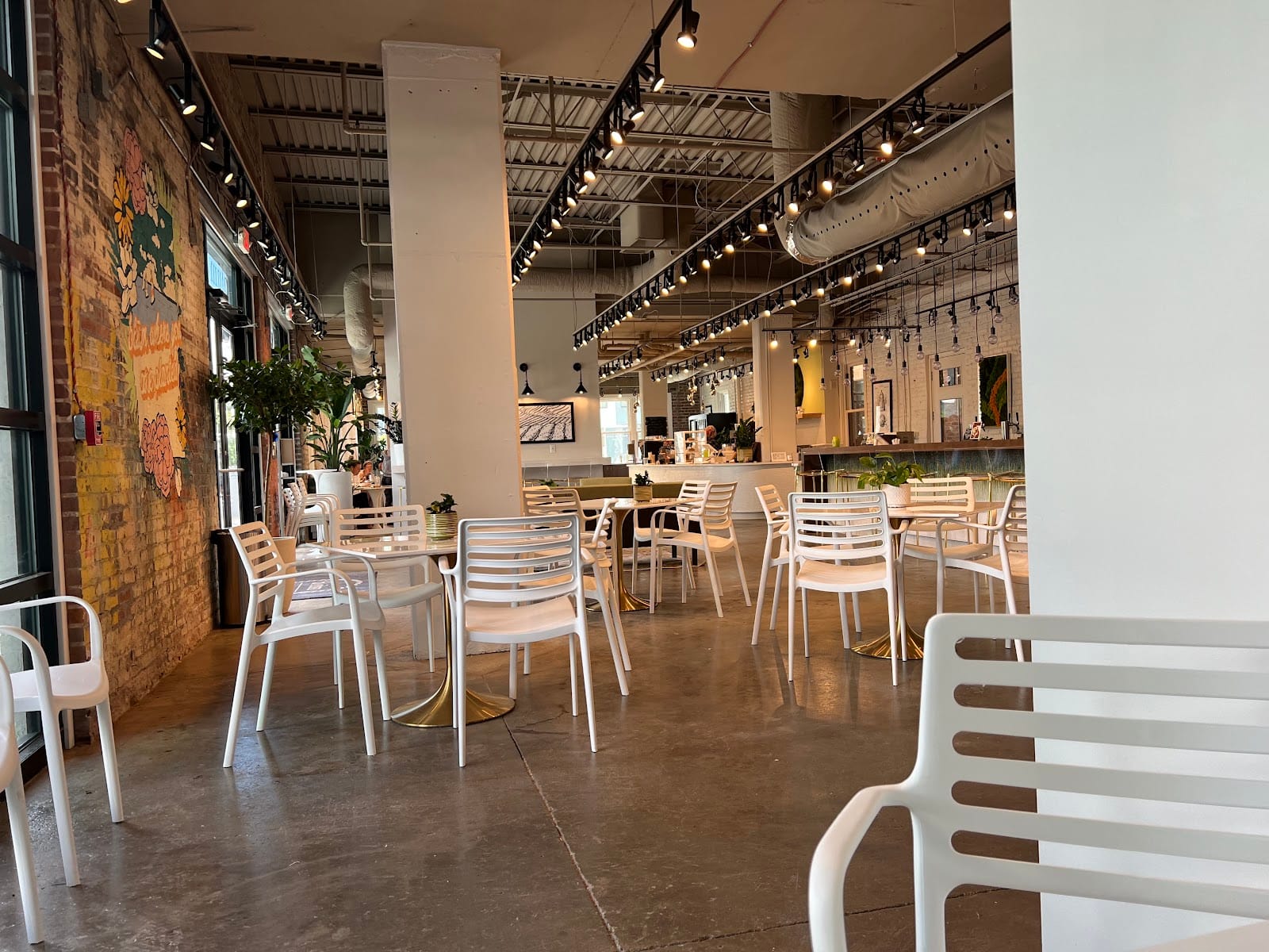 Blūm Coffee & Wine Bar
