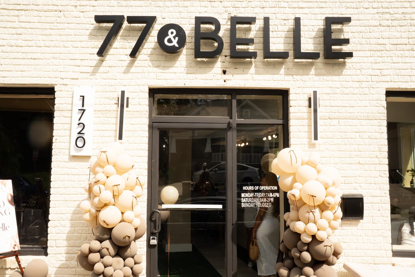 77&Belle