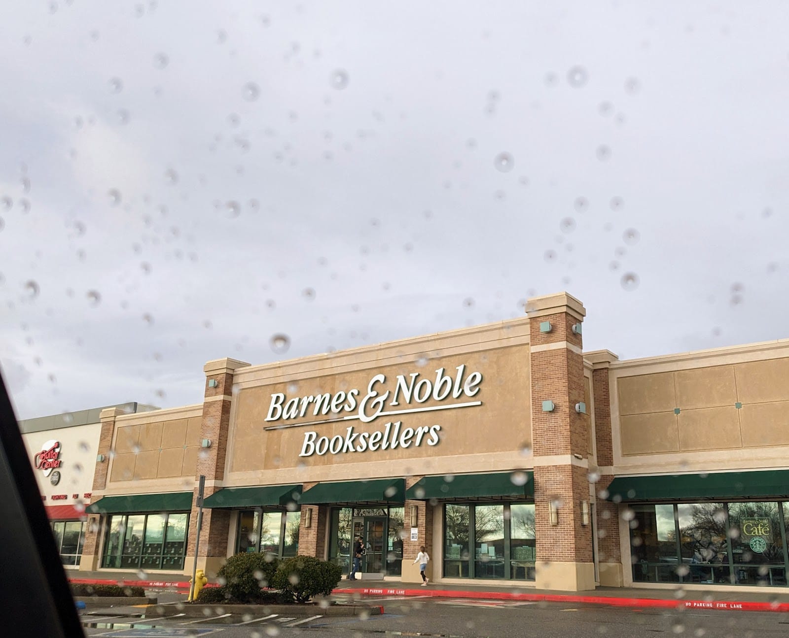 Barnes & Noble Café