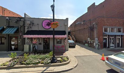 Elio Cafe & thrift