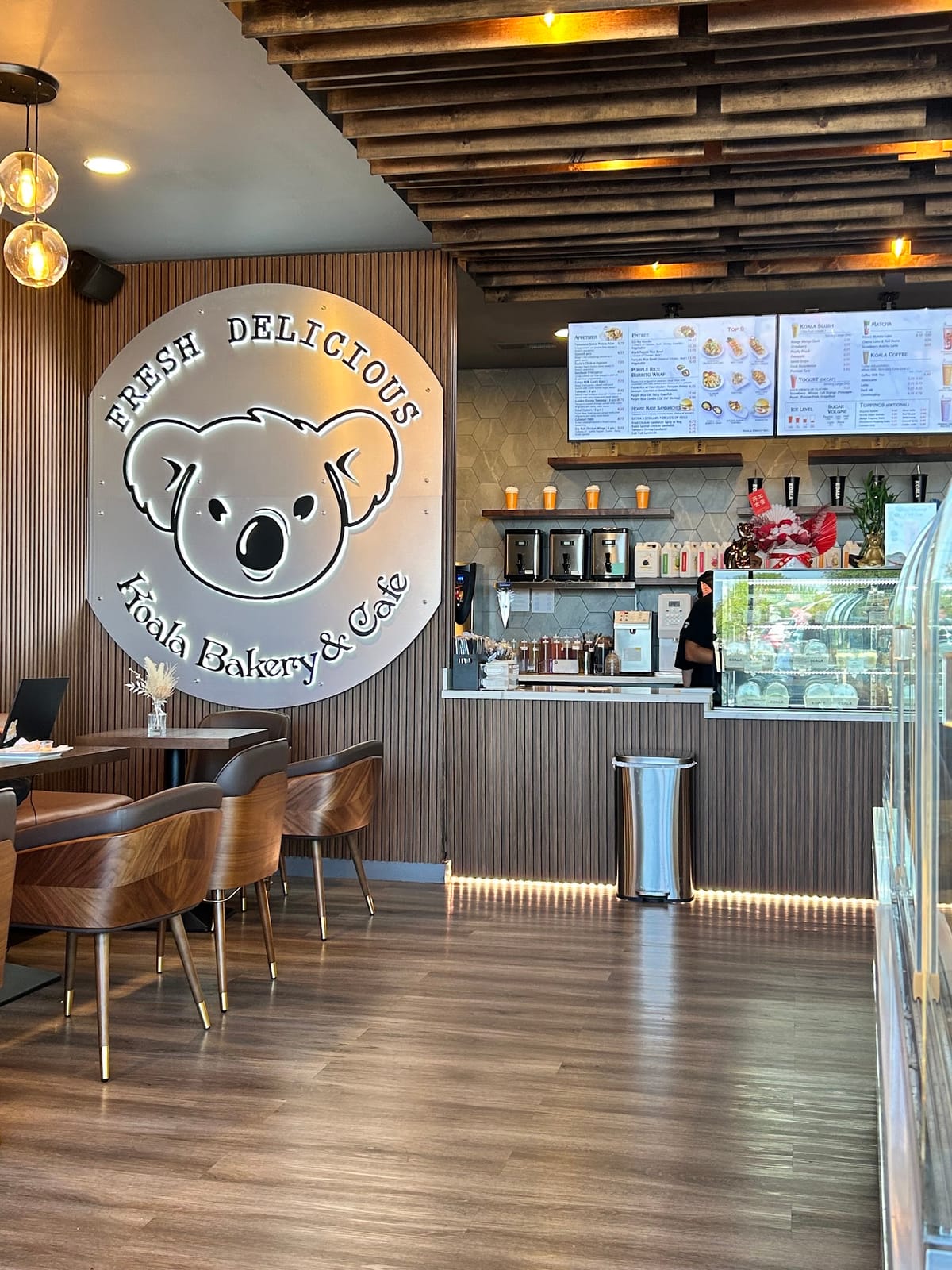 Koala bakery & cafe