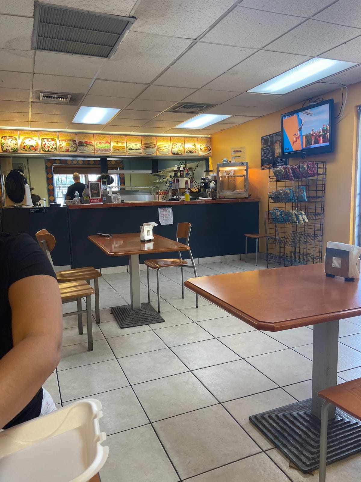 Gili's Sub Shop Cafe
