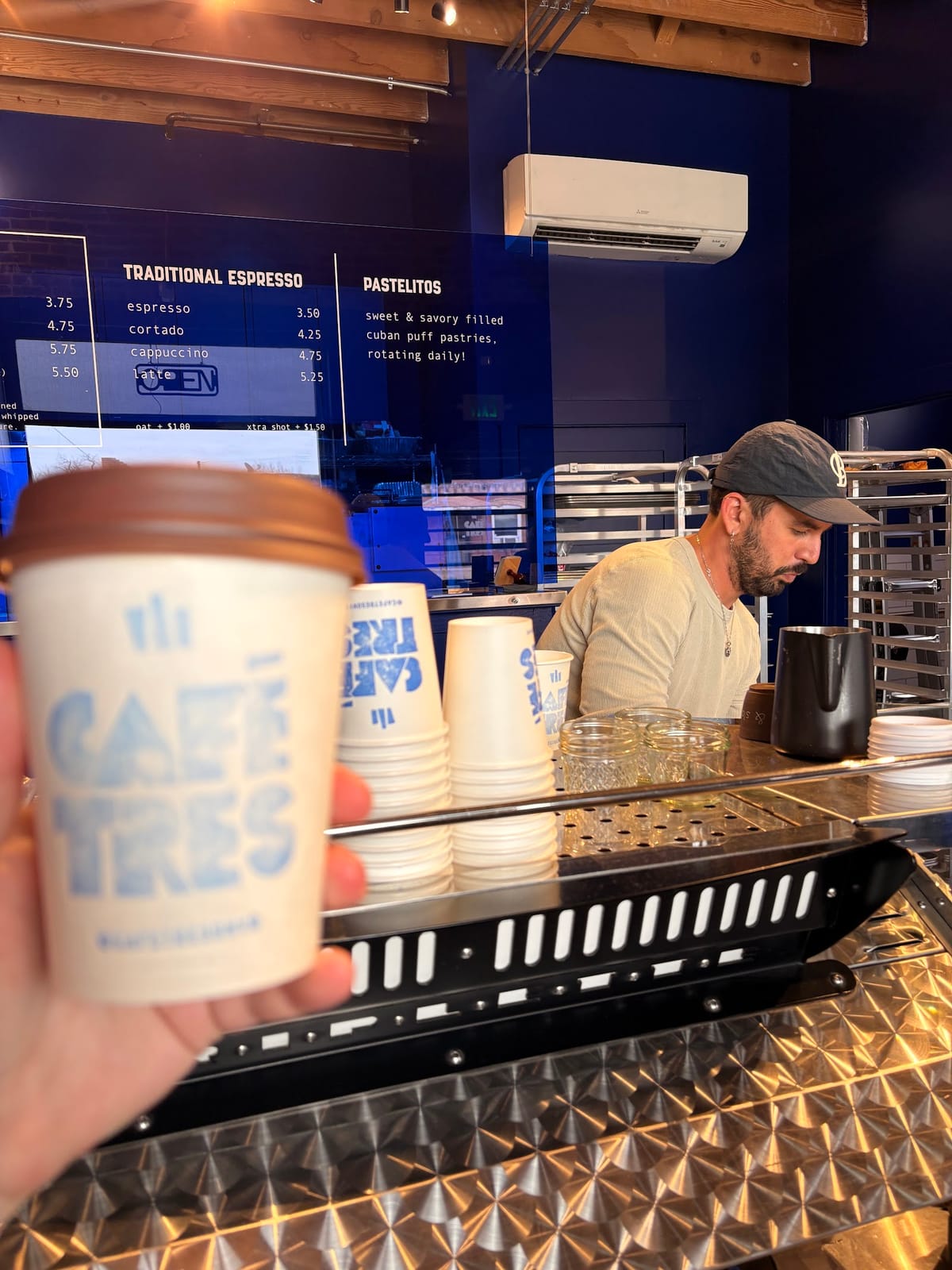 Café Tres