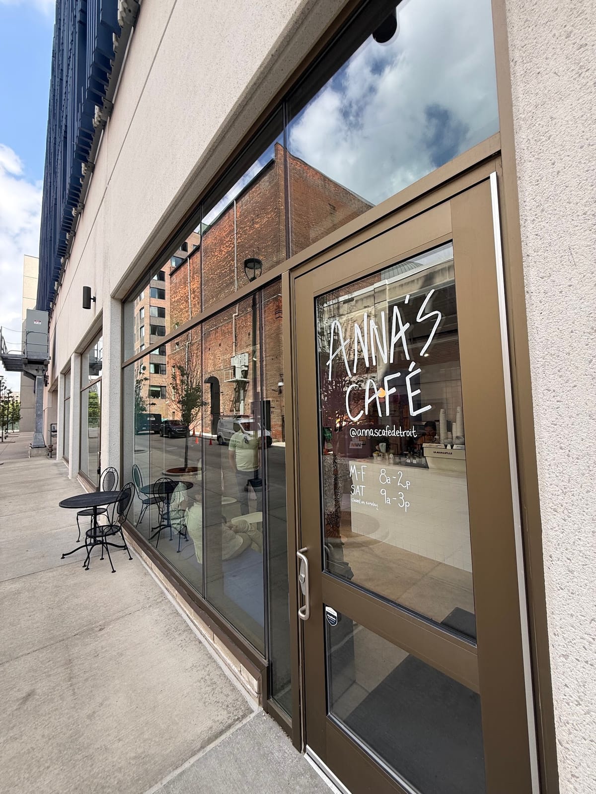 Anna's Café