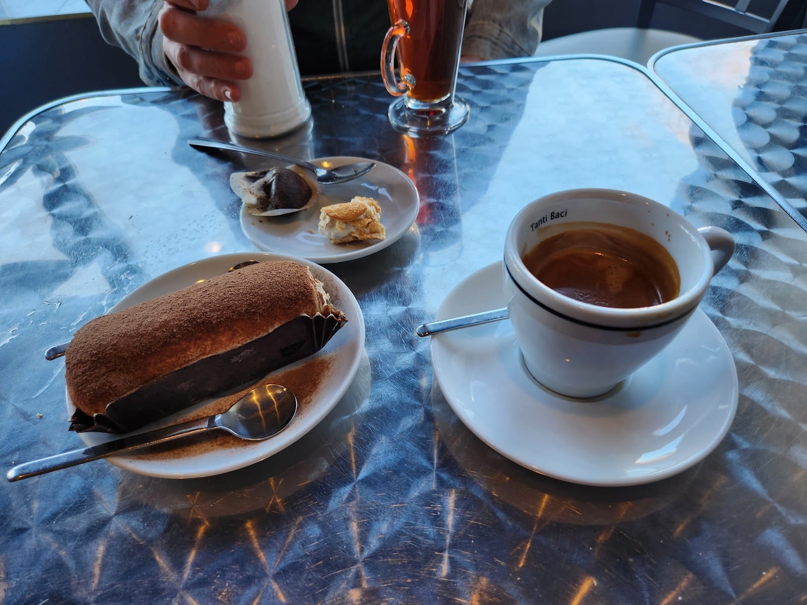 Gennaro's Cafe & Coffee Company