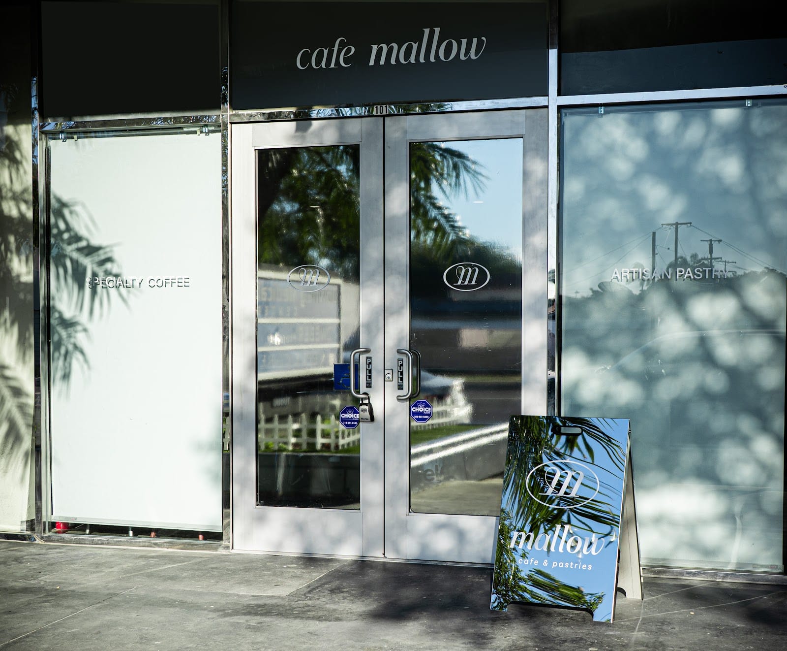 Cafe Mallow