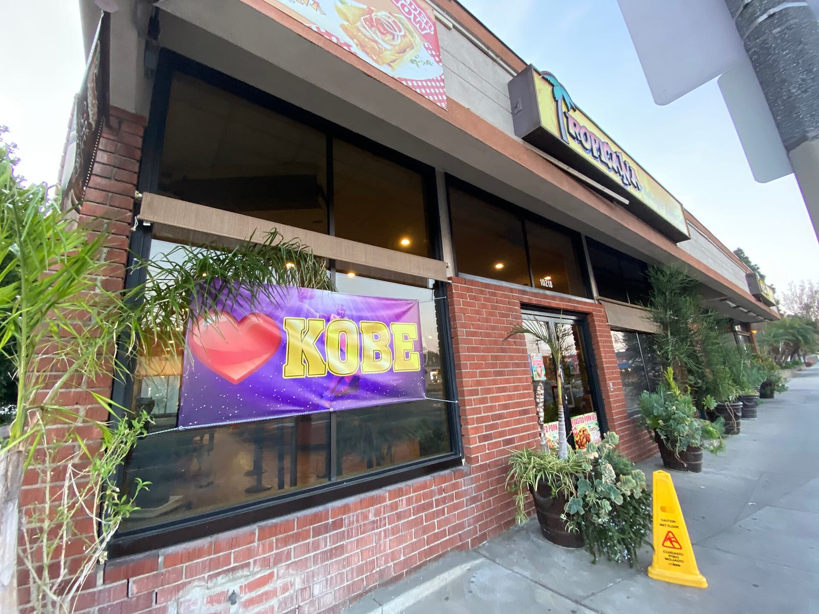 Tropicana Bakery & Cuban Cafe photo 2