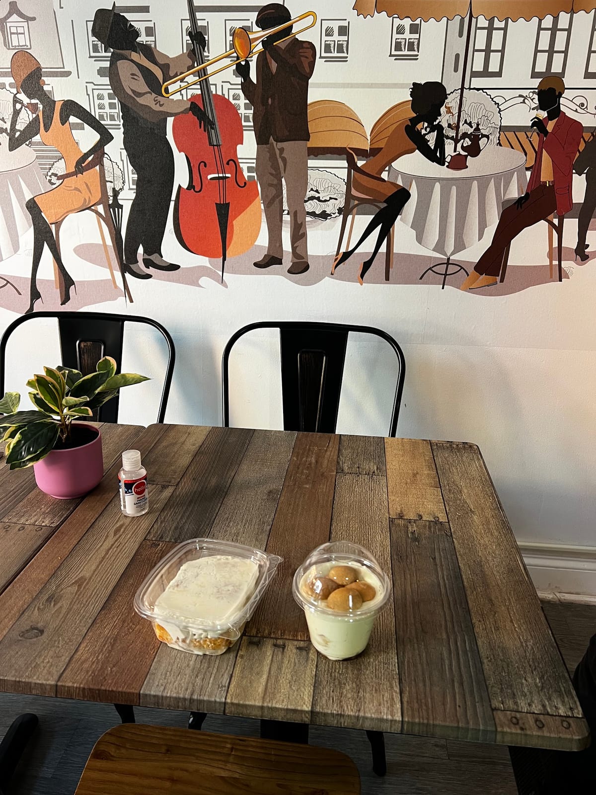 Featuring The Cafe