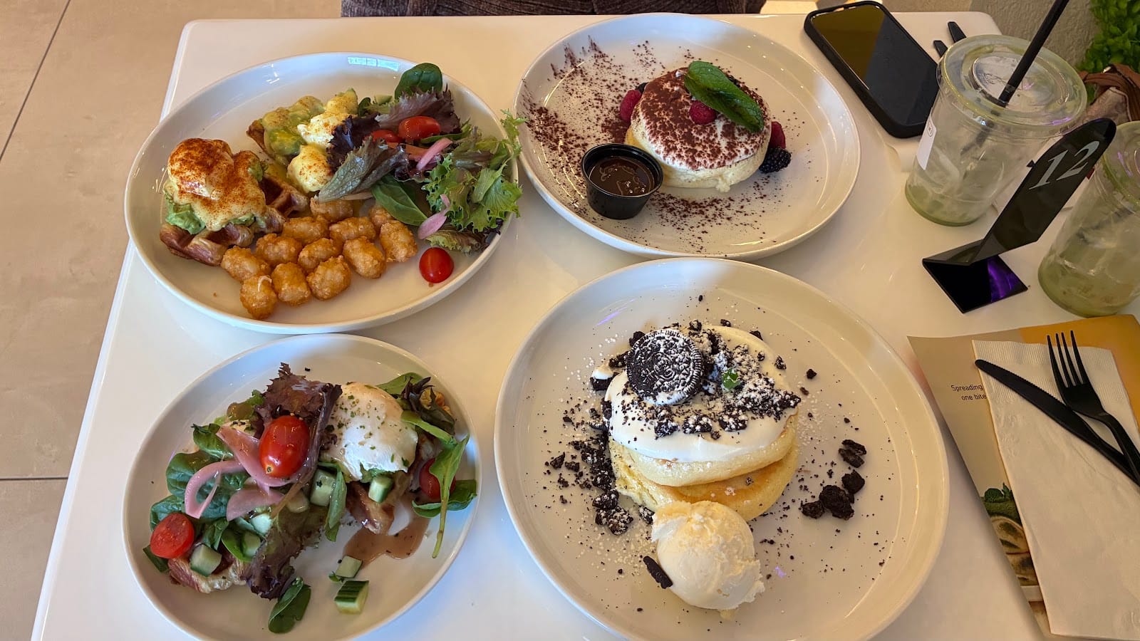 Fluffy Fluffy Cafe