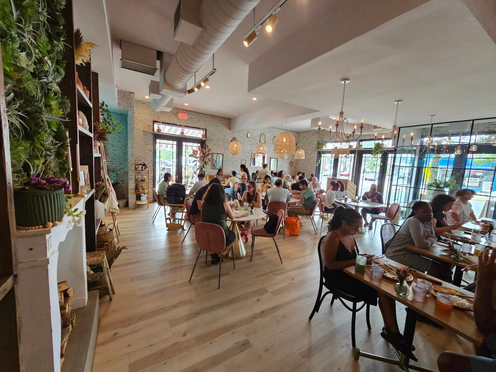 Hatch44 Cafe