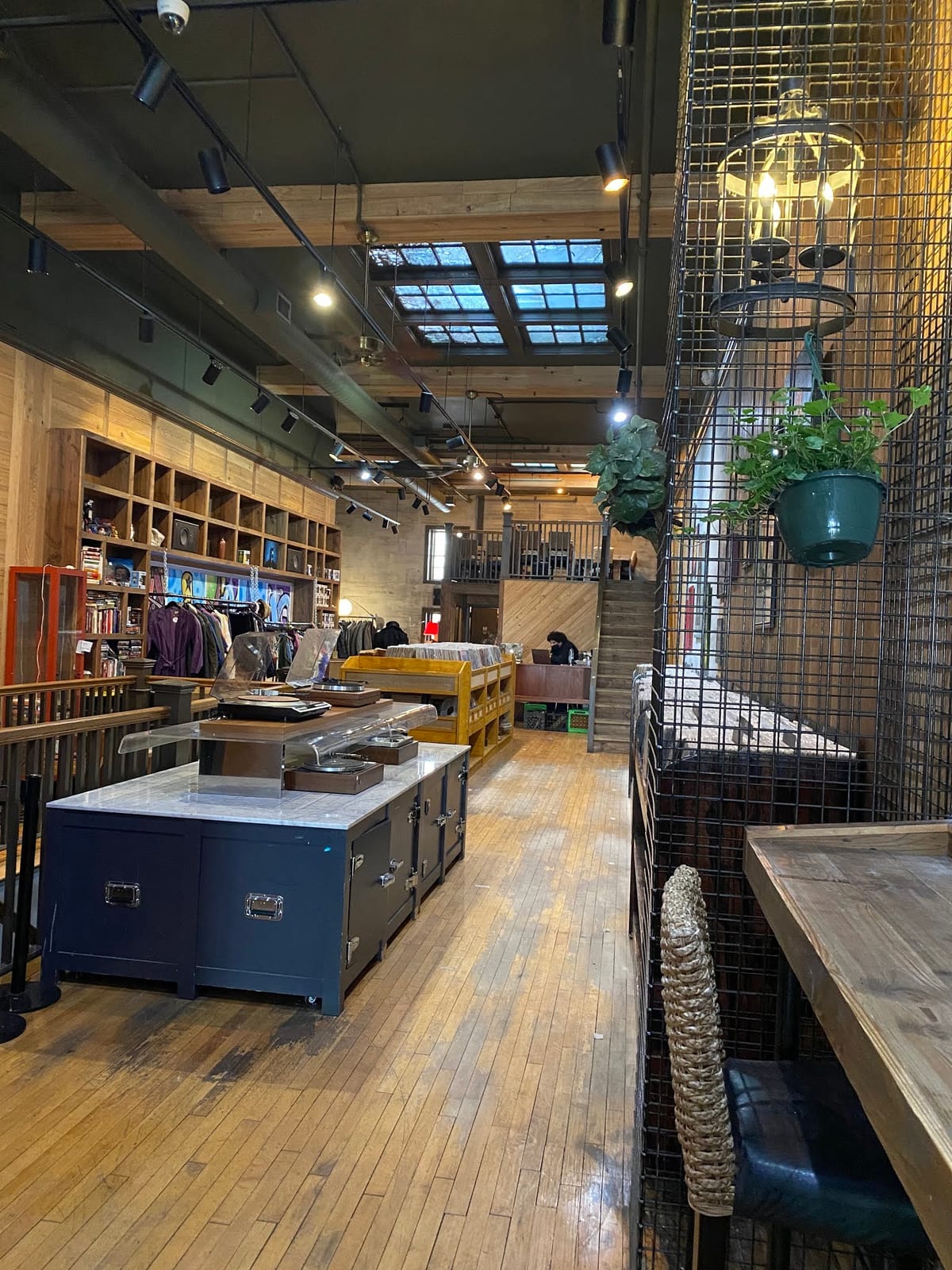 Chamber 43