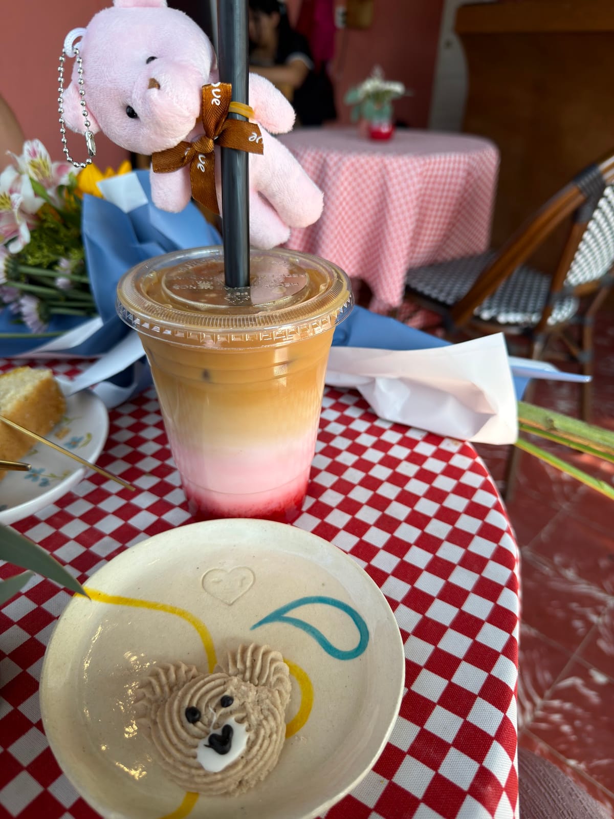 Pluma Cereza Café