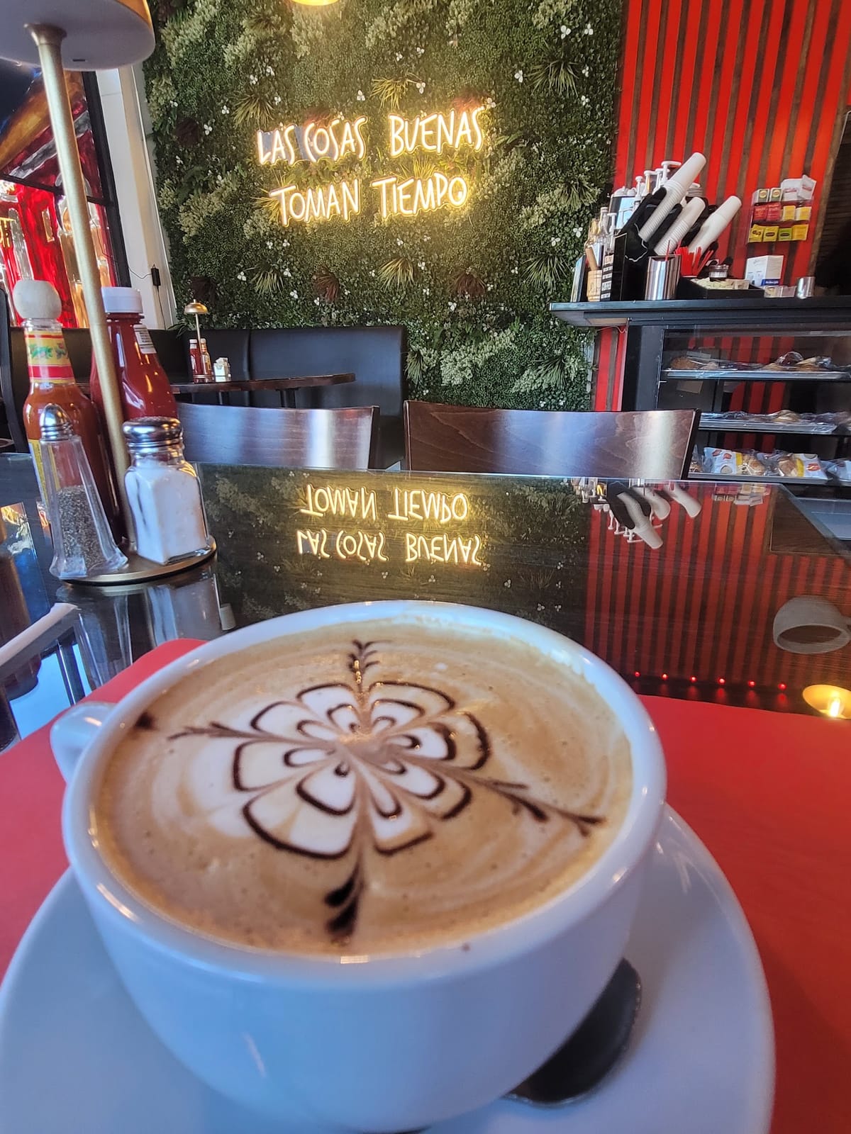 Junior's Cafe