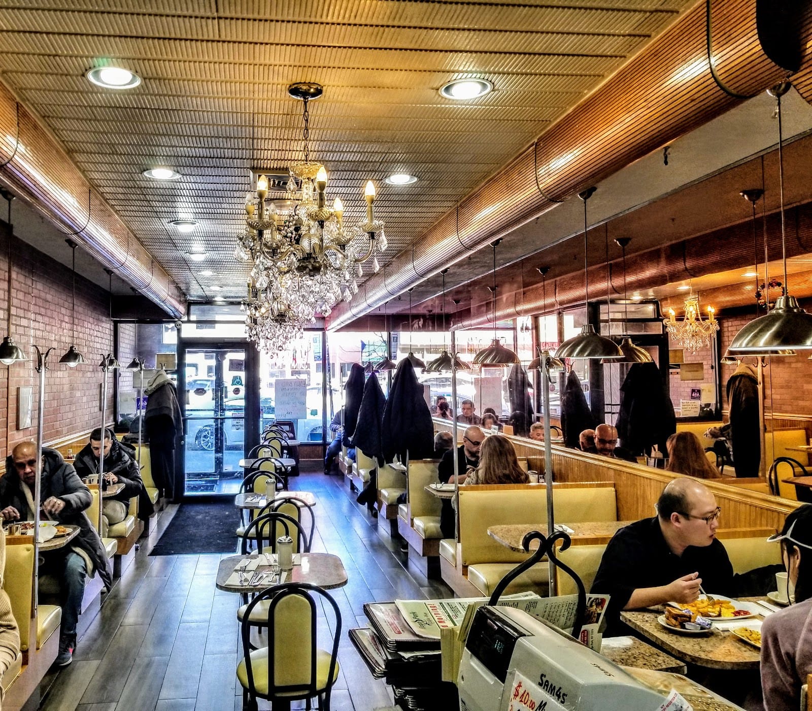 Rego Park Cafe