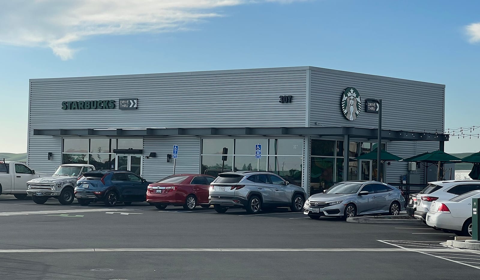 Starbucks Coffee Company photo 2