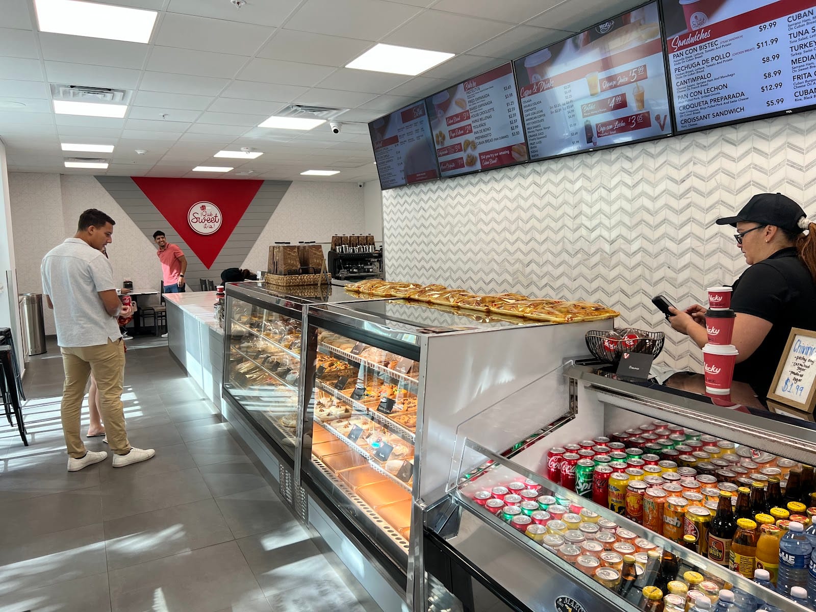 Vicky Bakery Las Olas