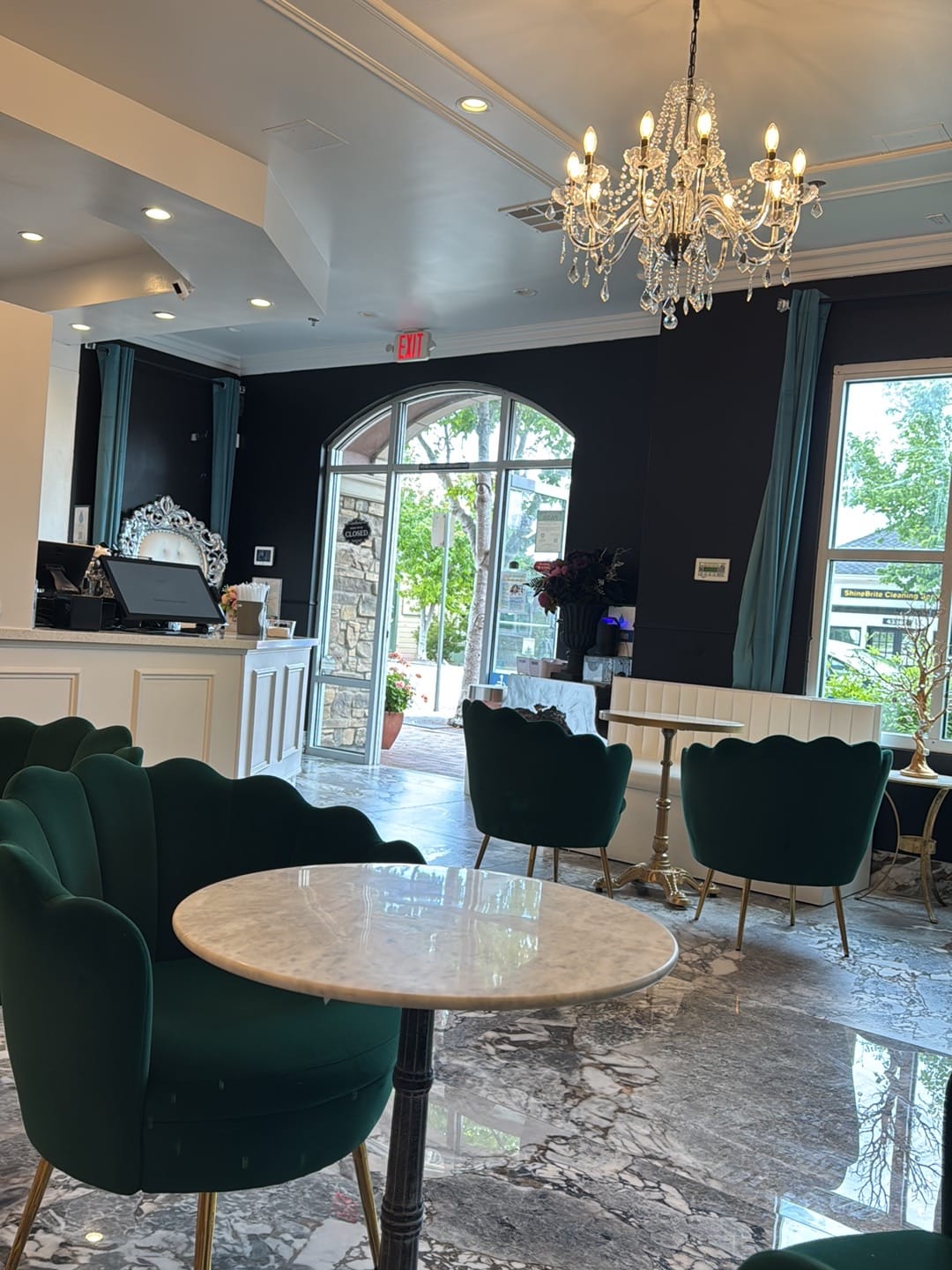 Raindrop Cafe