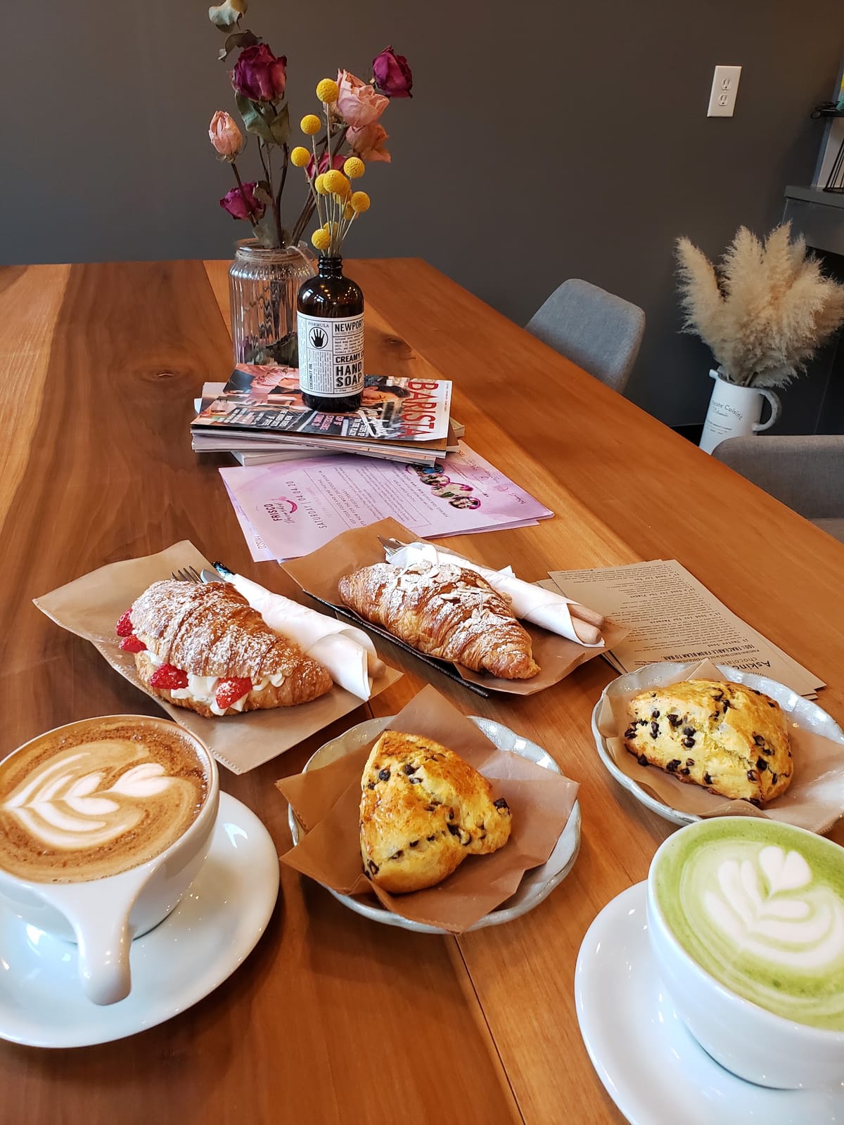 Renew Coffee N Bakery/peace middle east cafe
