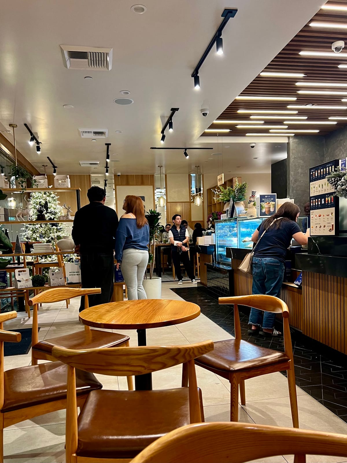 ViLand Coffee & Beignets