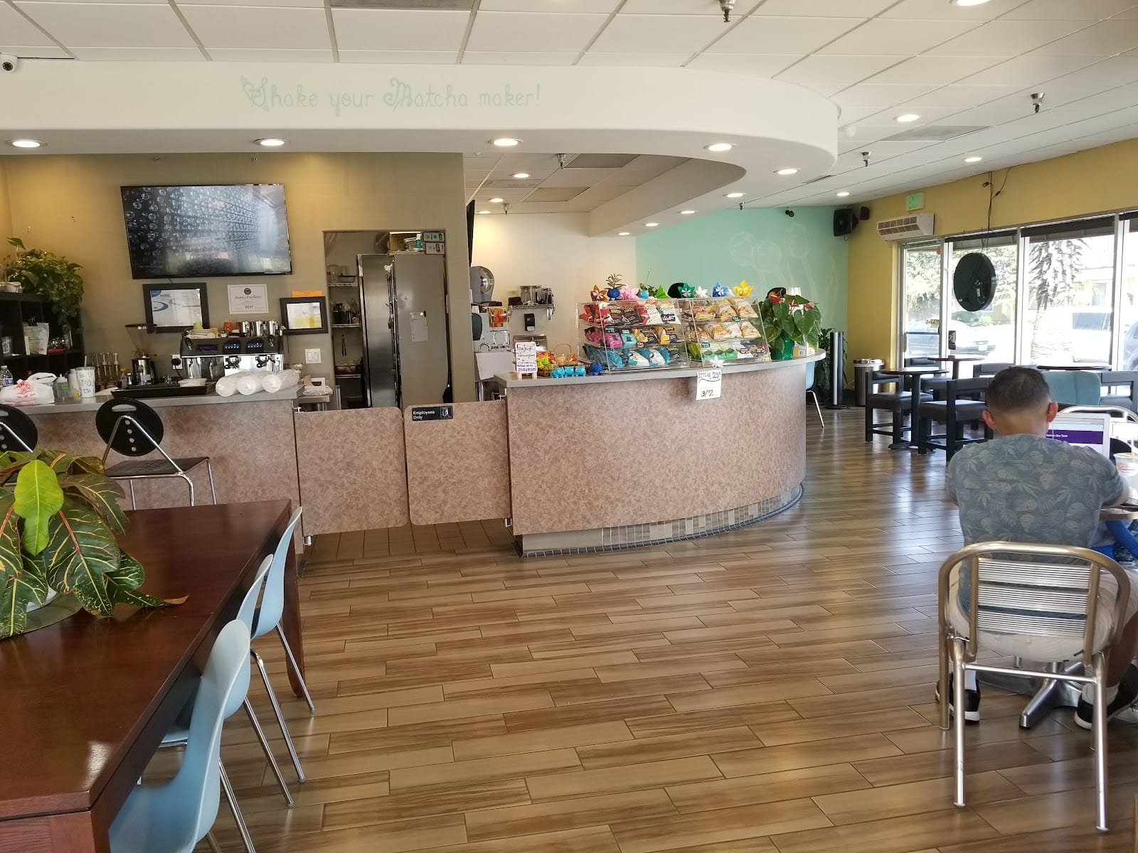 3 Blossoms Cafe