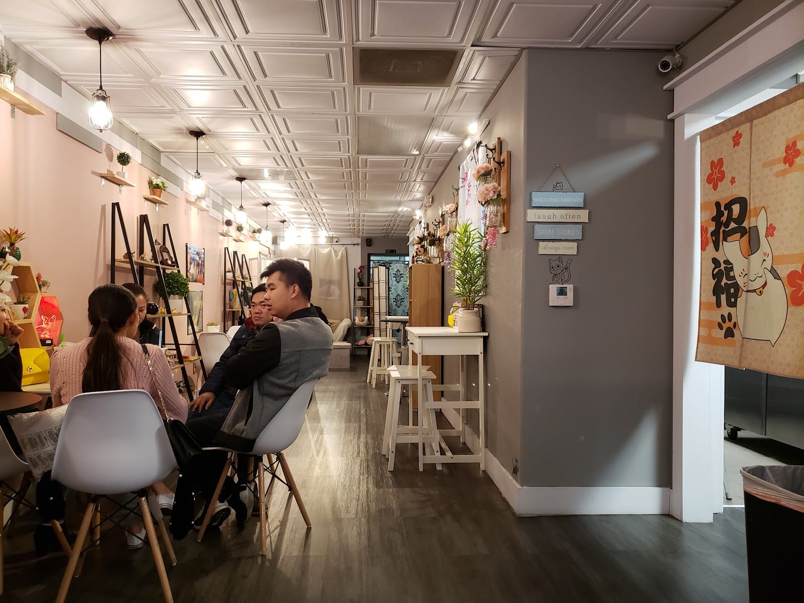 MewTea Cafe