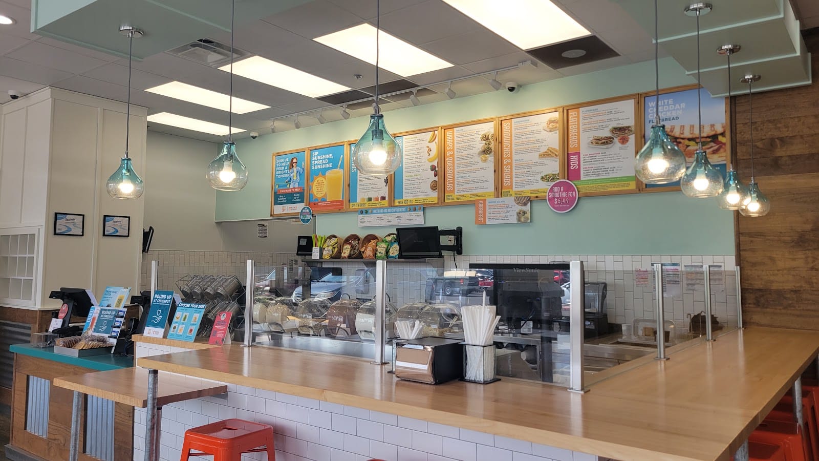 Tropical Smoothie Cafe