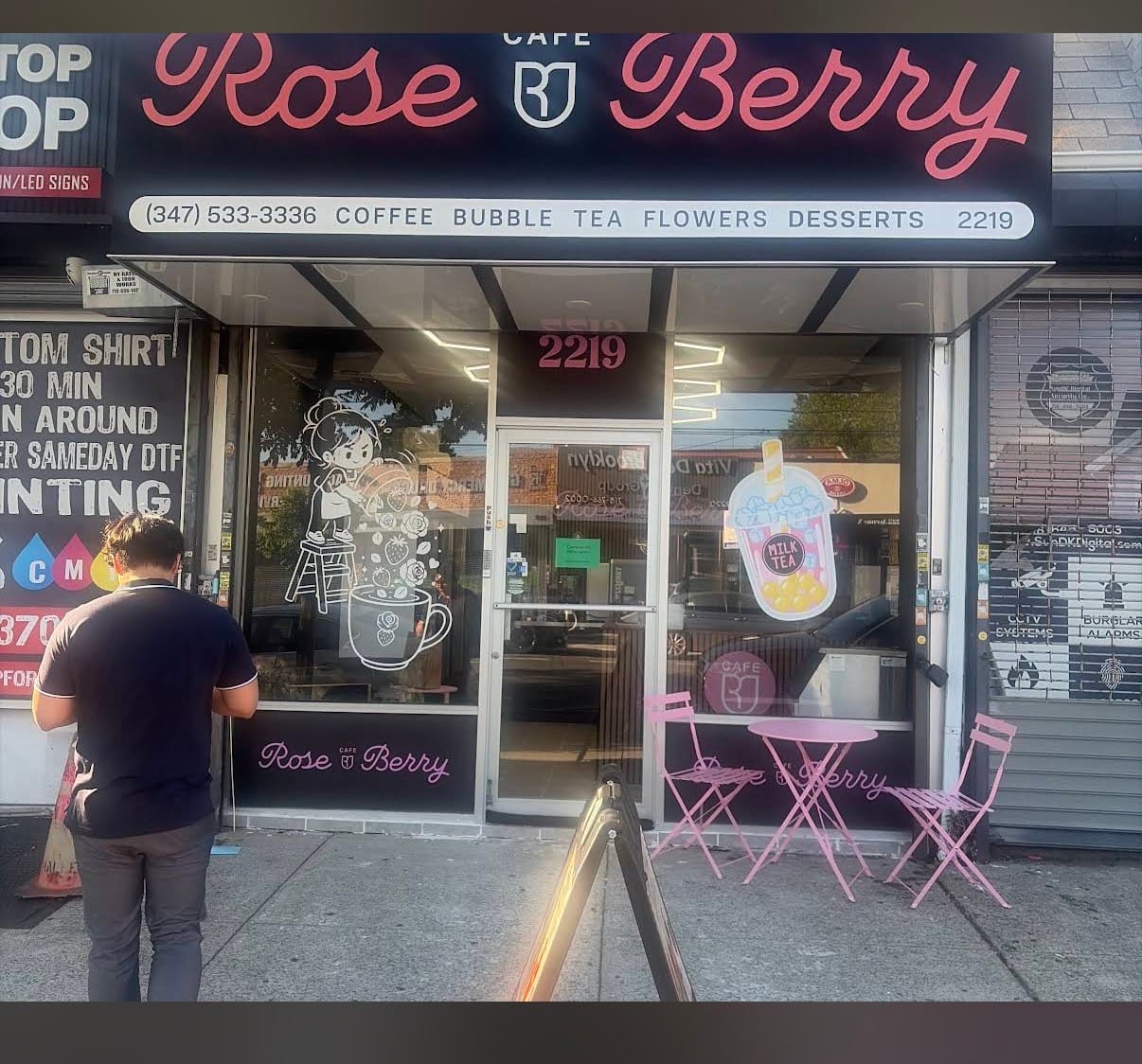 Rose berry Bubble Tea & Cafe
