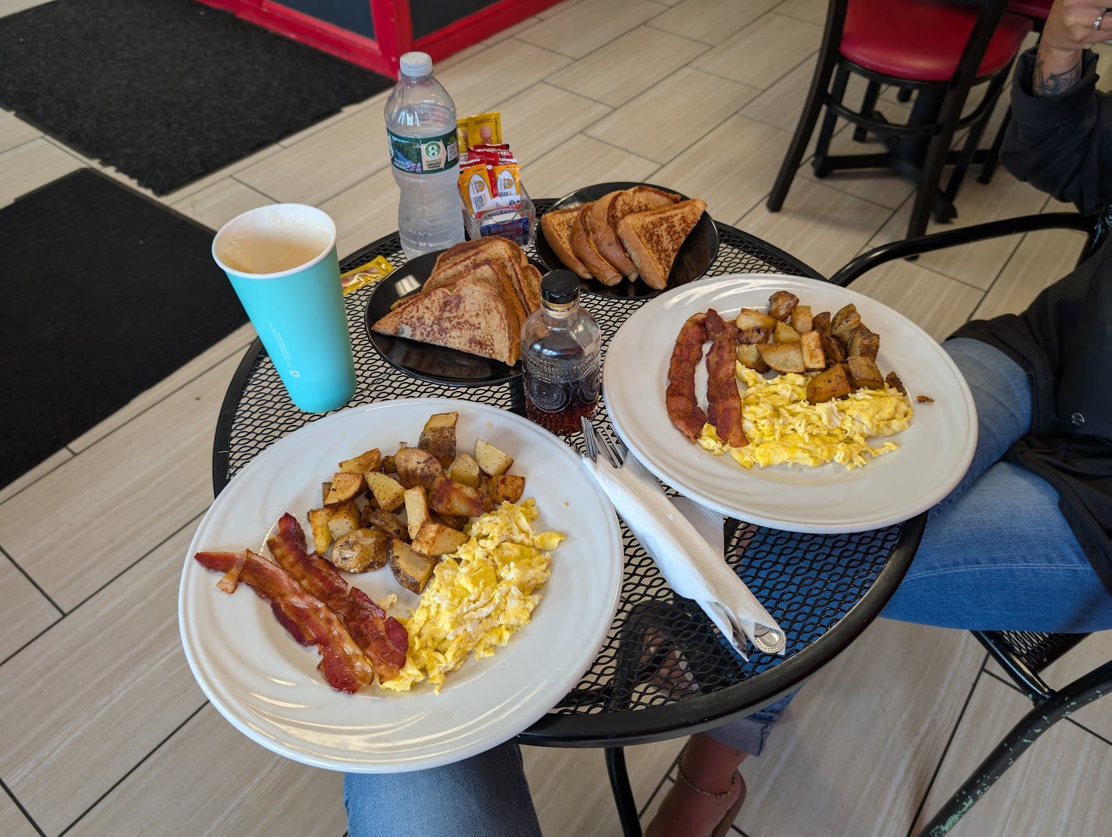 TheSpot Cafe'
