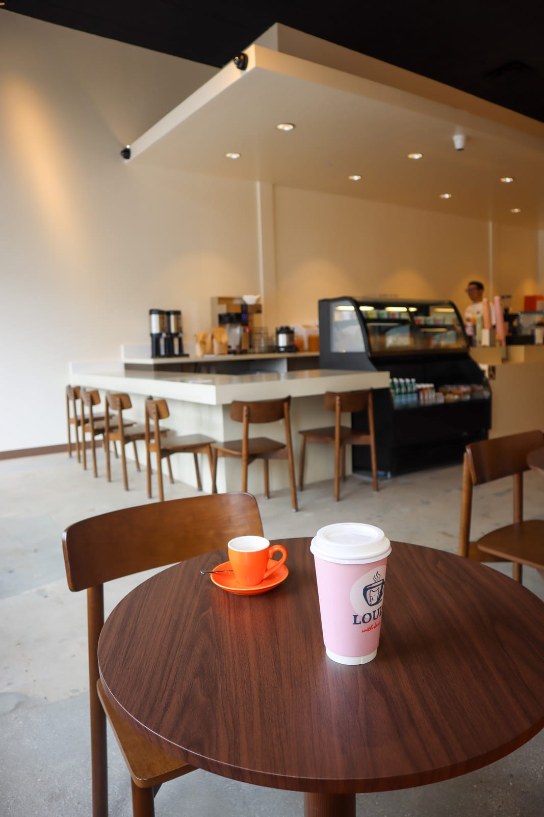 Louis Coffee Bar