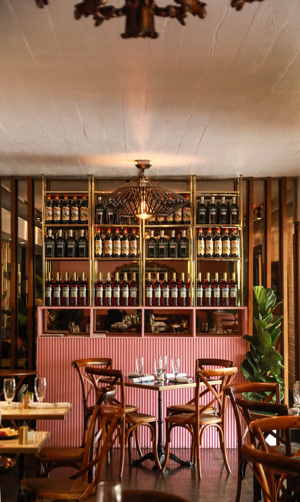 Tropicana Café