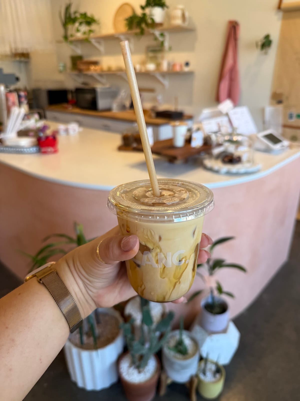 Blanc Nook Cafe