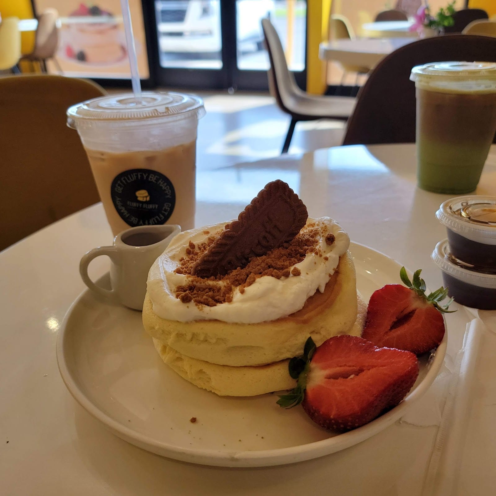 Fluffy Fluffy Cafe