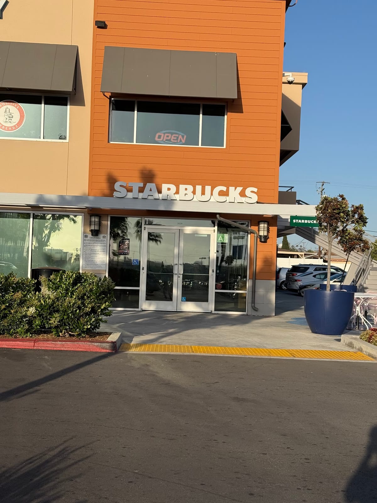 Starbucks Coffee Company photo 1