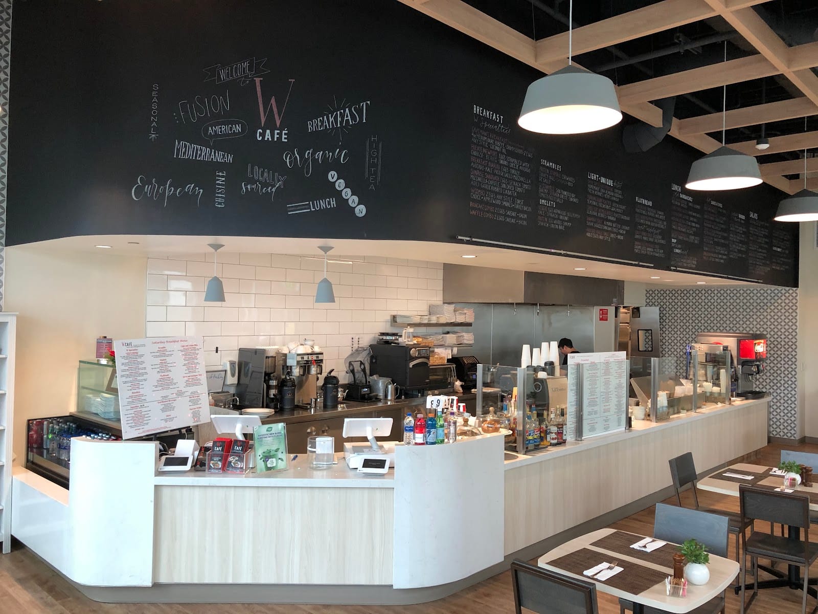 W Cafe & Restaurant