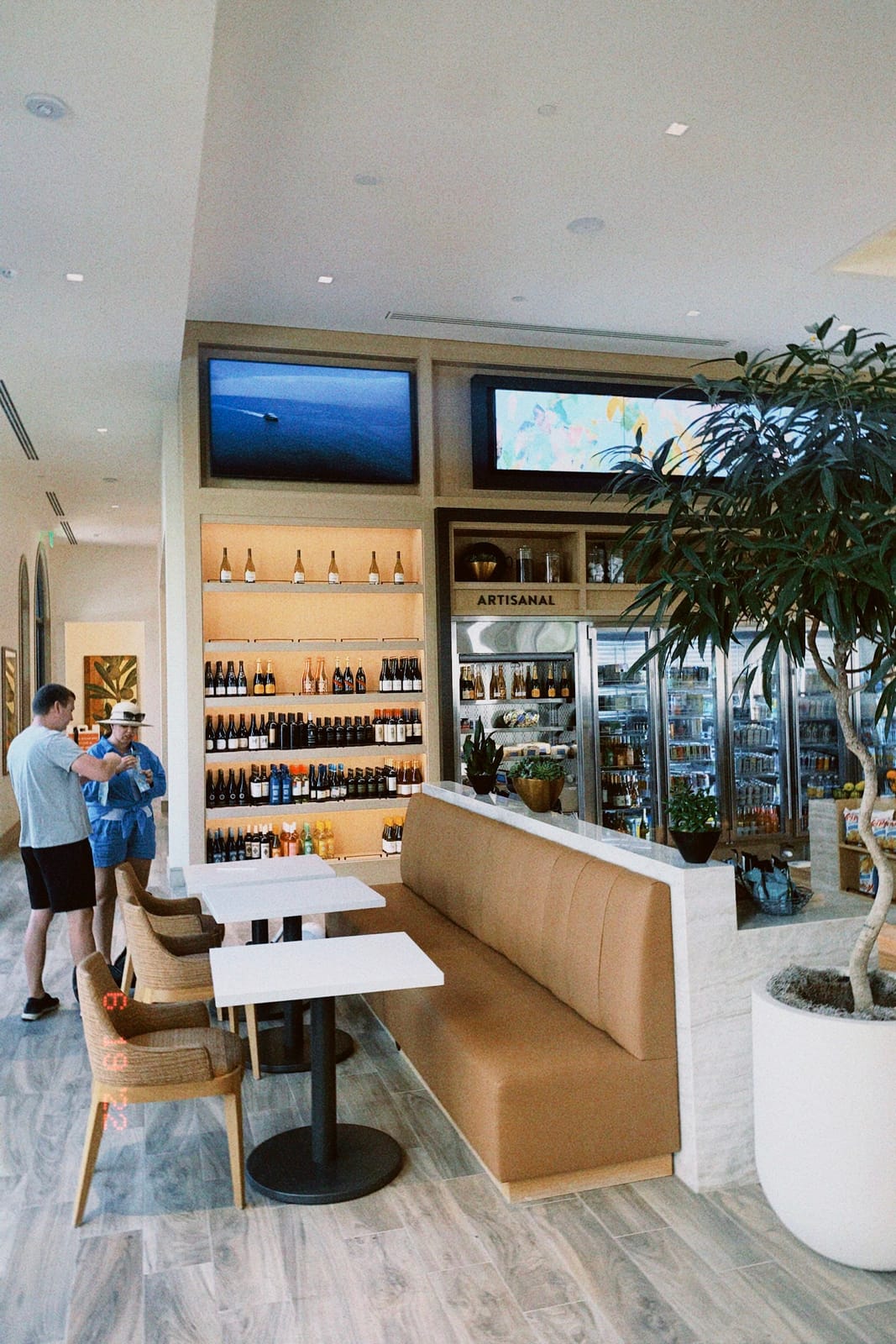 Promenade Cafe and Market