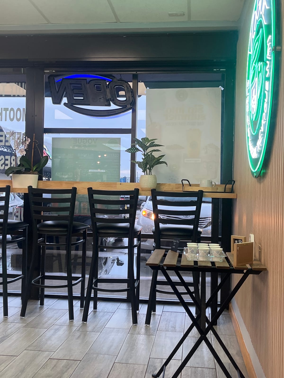 BEAME Bubble Tea & Coffee Bar-Irving