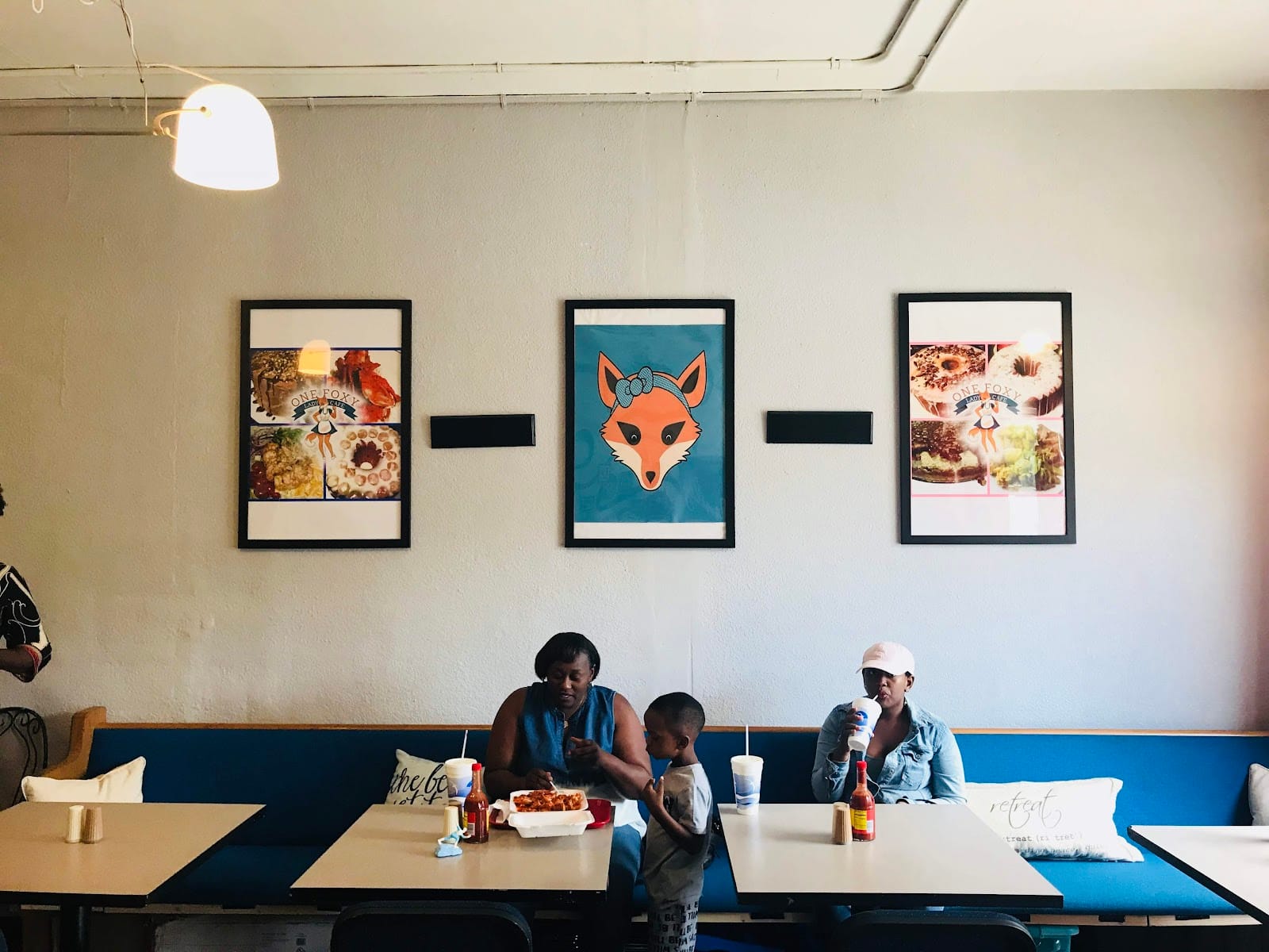 1FoxyLadyCafe