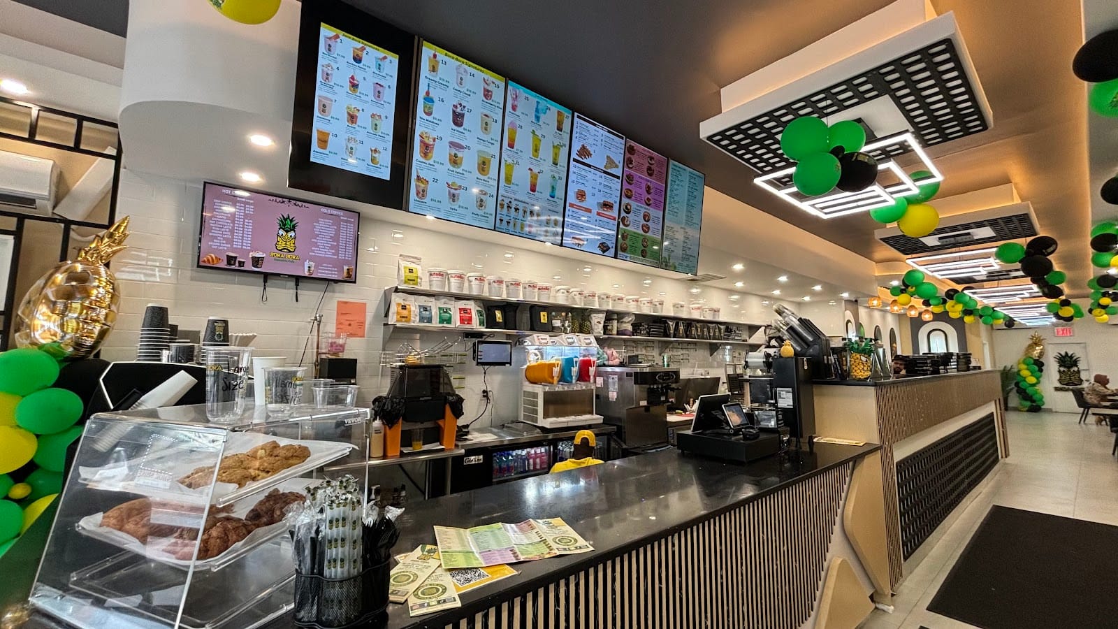 Bora Bora Smoothie Cafe - Jamaica Queens